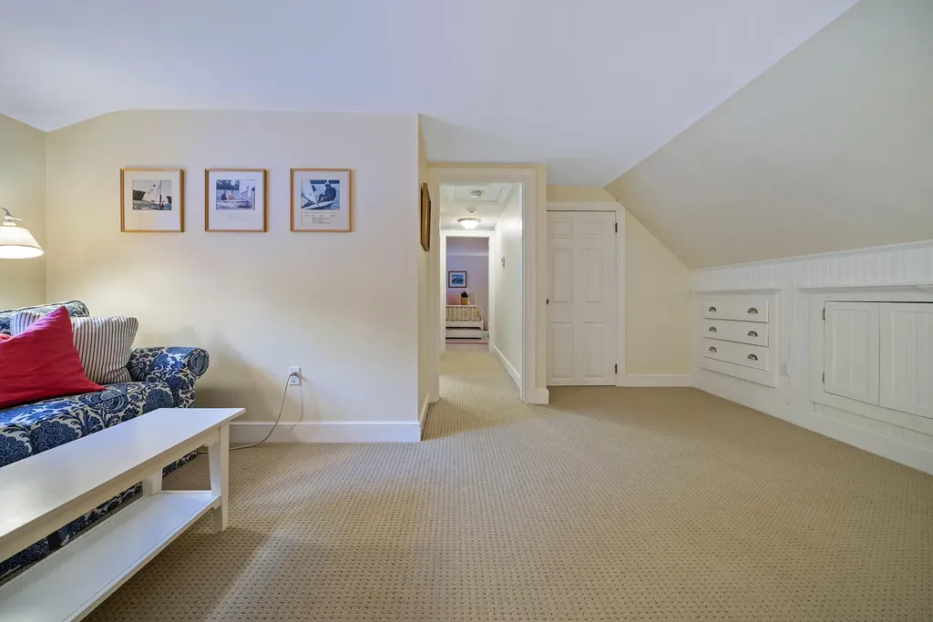 31 Brook Road Falmouth ME 04105