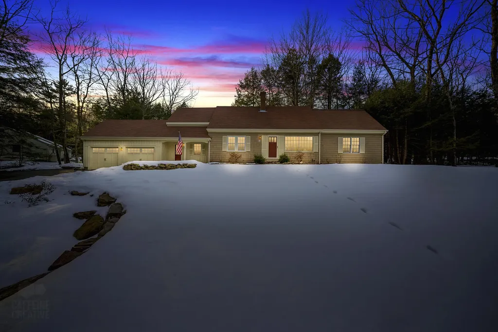 31 Brook Road Falmouth ME 04105