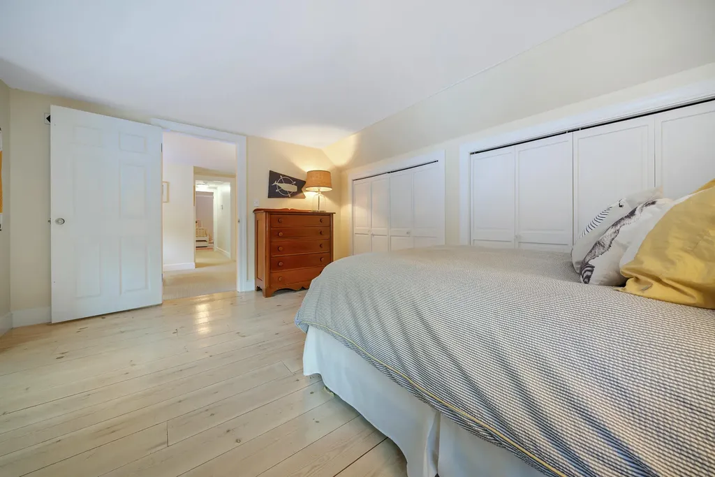 31 Brook Road Falmouth ME 04105
