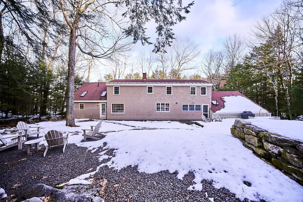 31 Brook Road Falmouth ME 04105