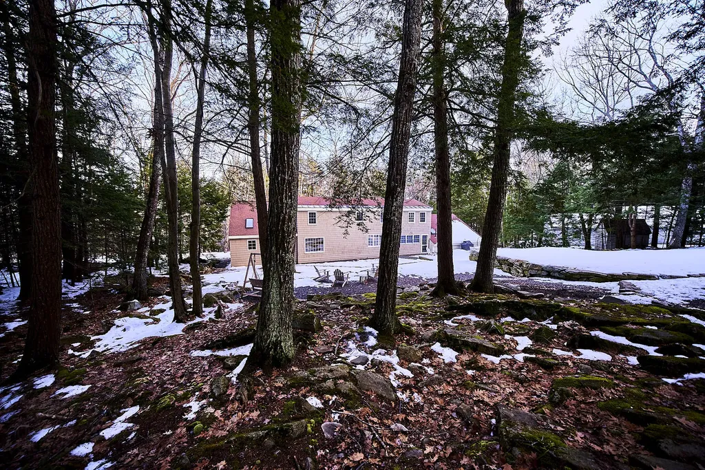 31 Brook Road Falmouth ME 04105