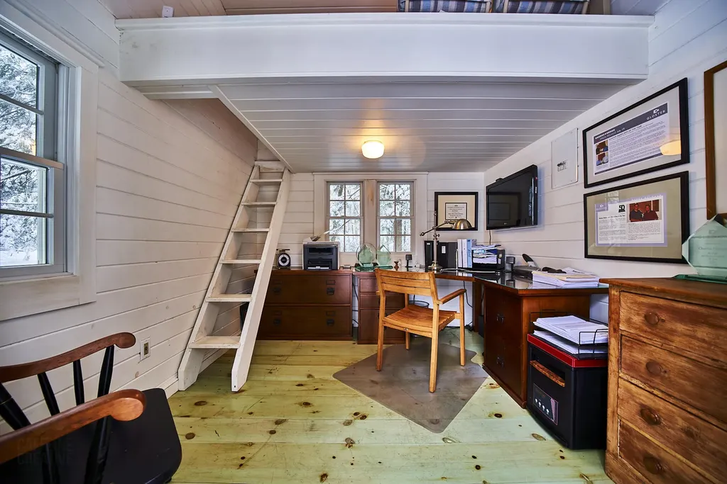 31 Brook Road Falmouth ME 04105