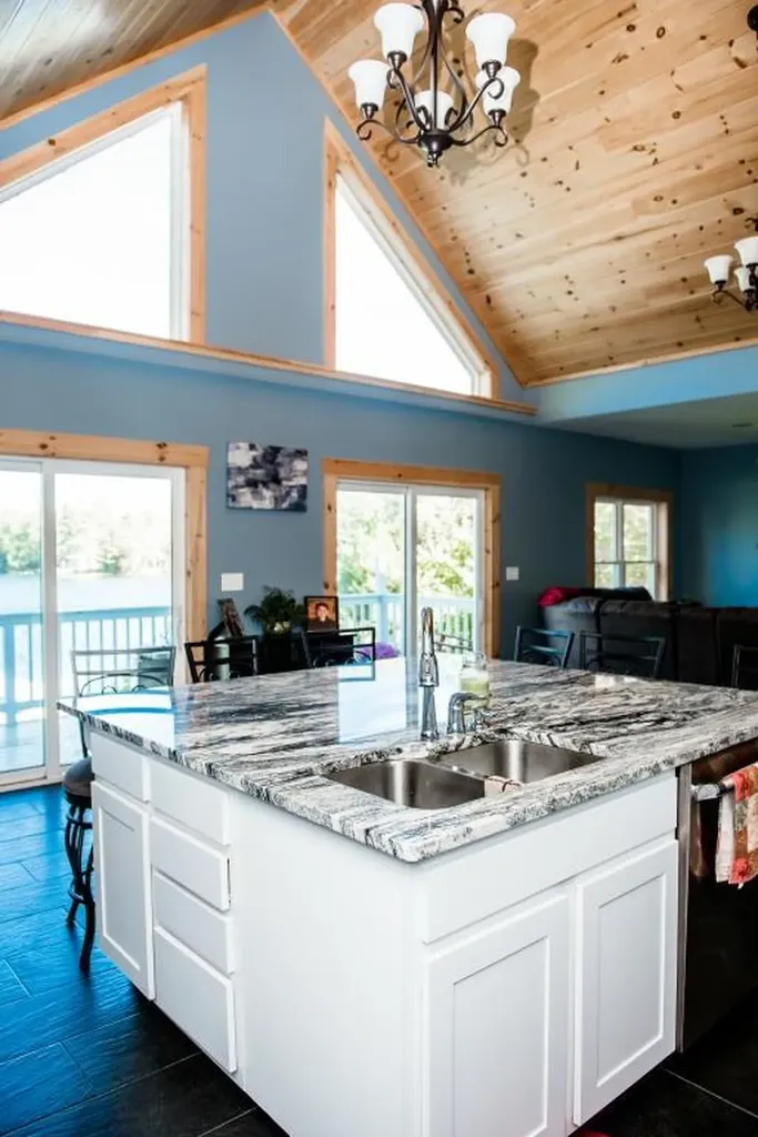 4 Willow Drive New Vineyard ME 04956