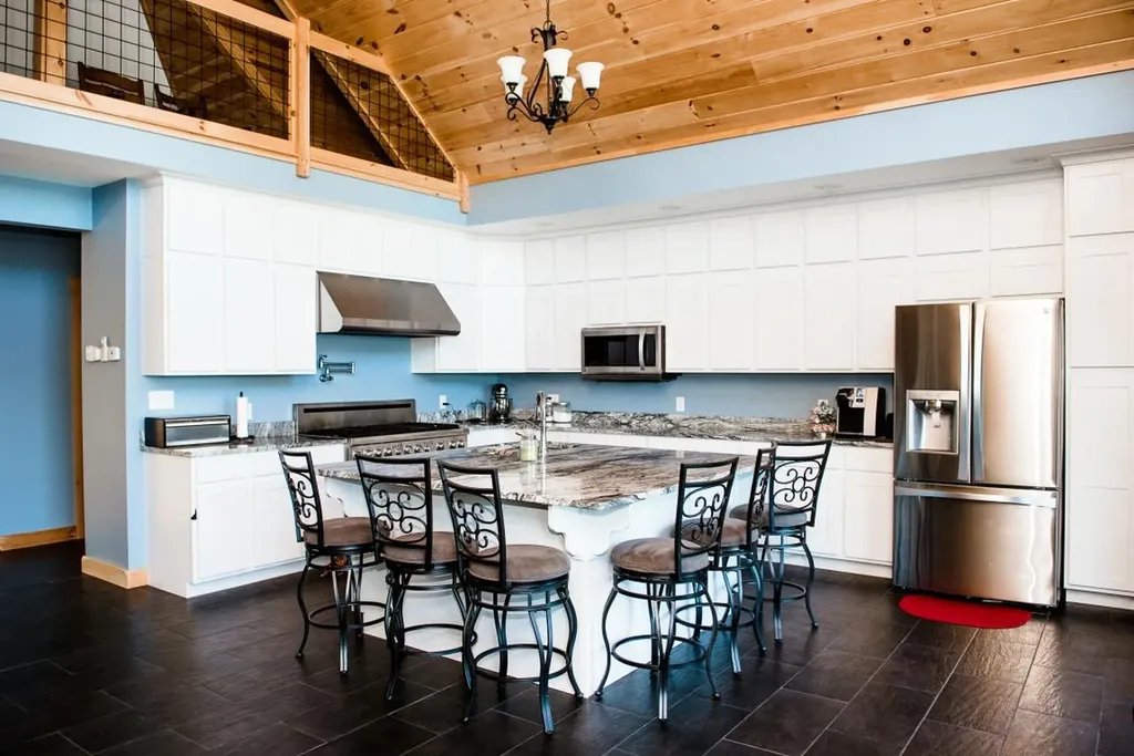 4 Willow Drive New Vineyard ME 04956
