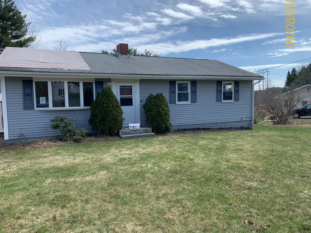 24 Hamlin Road Falmouth ME 04105