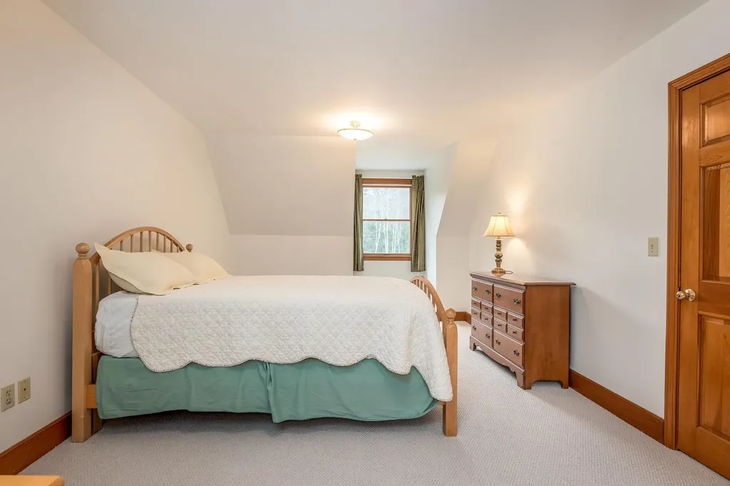 14 Jenny Drive Gray ME 04039