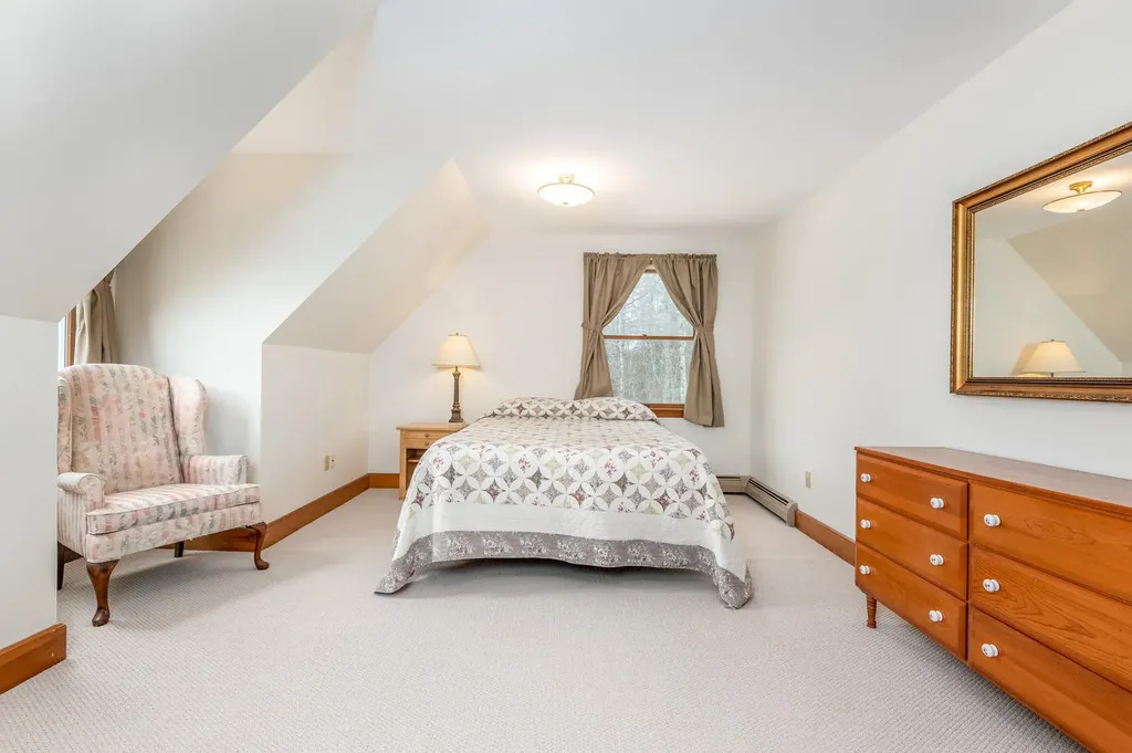 14 Jenny Drive Gray ME 04039