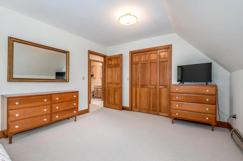 14 Jenny Drive Gray ME 04039