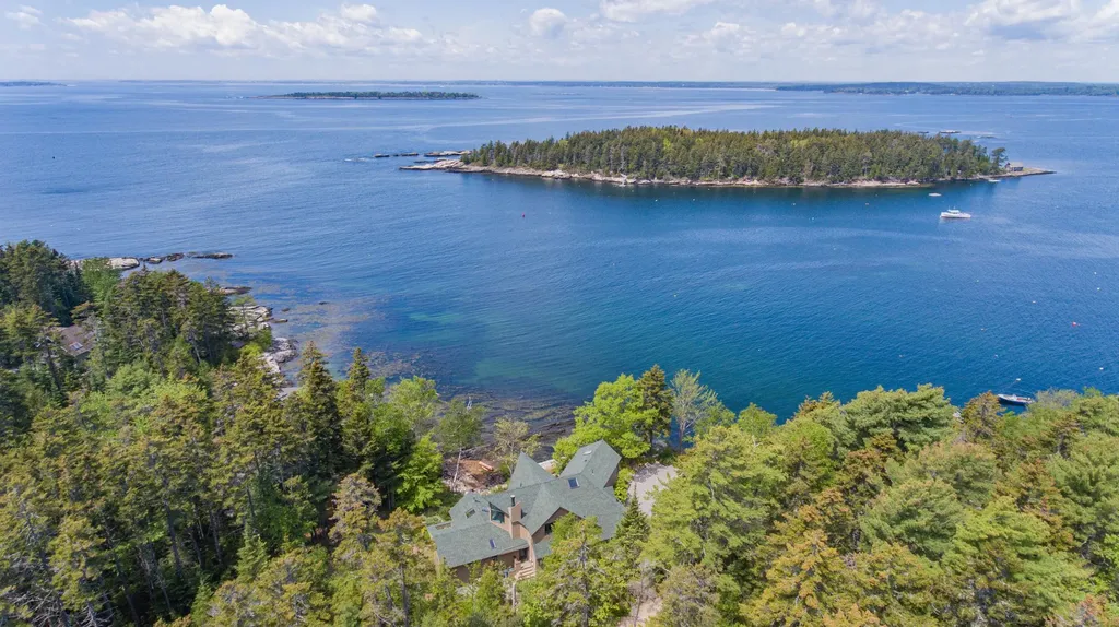 44 Water Cove Road Phippsburg ME 04562