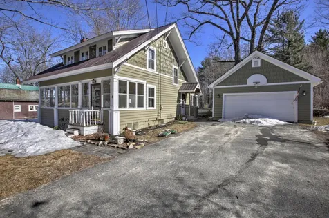 6 Pleasant Street Bridgton ME 04009