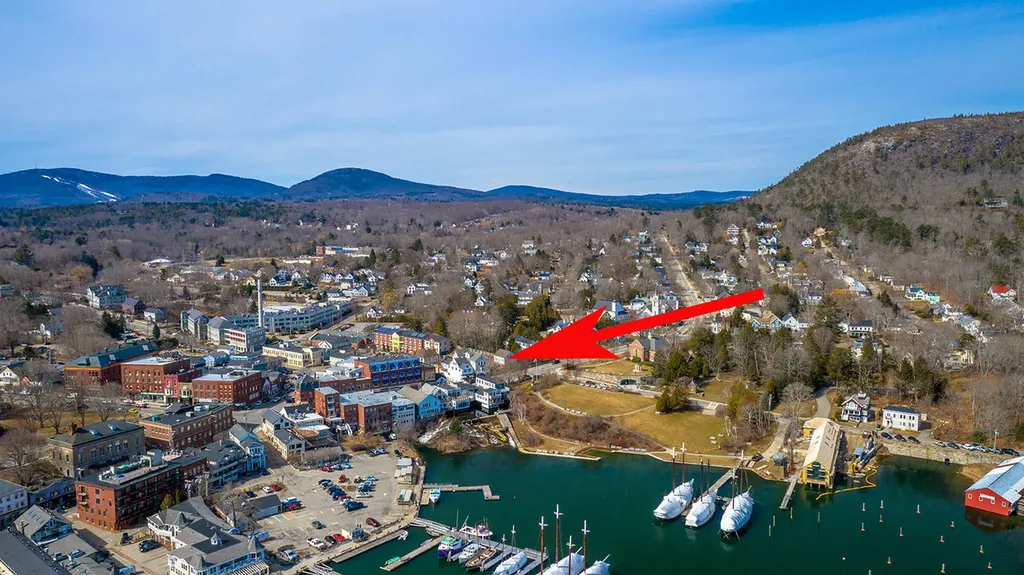 40 Main Street Camden ME 04843