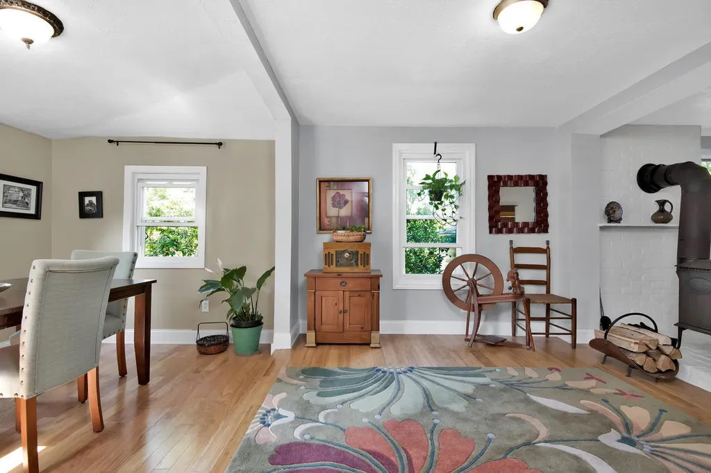 178 Longfellow Street Westbrook ME 04092