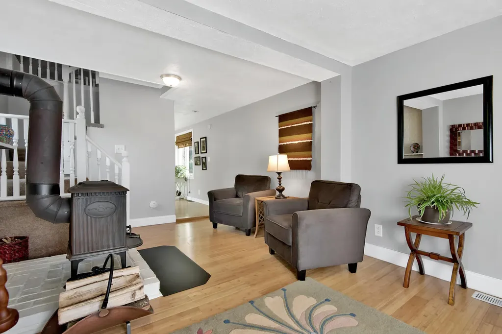 178 Longfellow Street Westbrook ME 04092