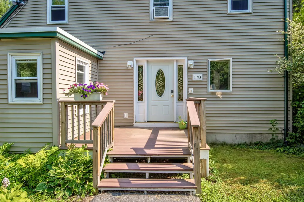 178 Longfellow Street Westbrook ME 04092