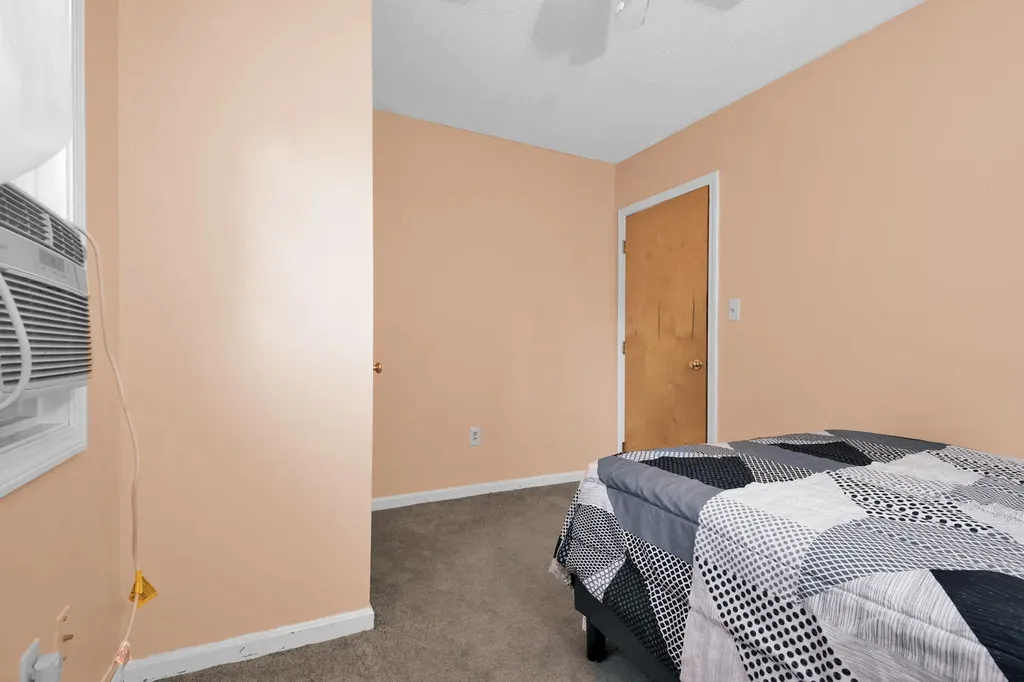 178 Longfellow Street Westbrook ME 04092