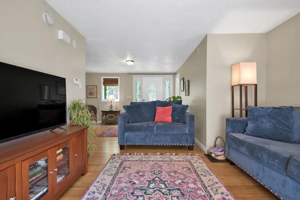 178 Longfellow Street Westbrook ME 04092
