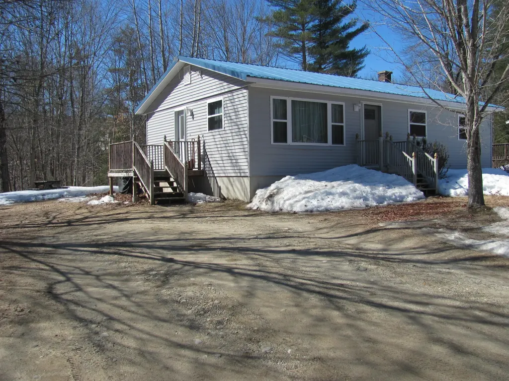38 Smith Street West Paris ME 04289