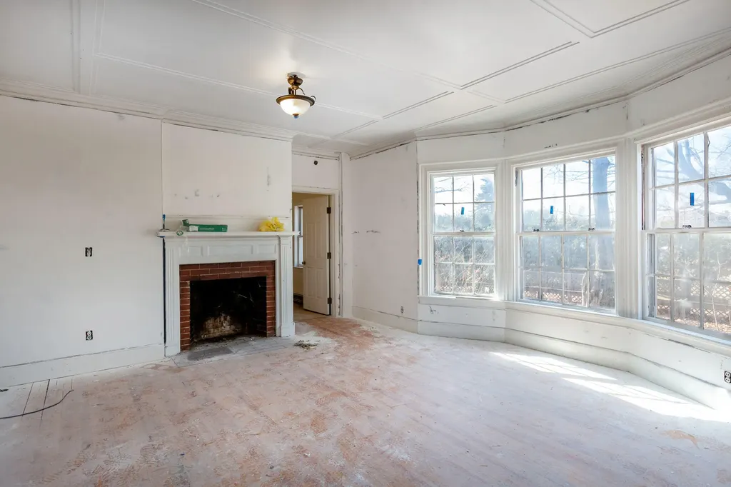 5 Choate Street Winslow ME 04901