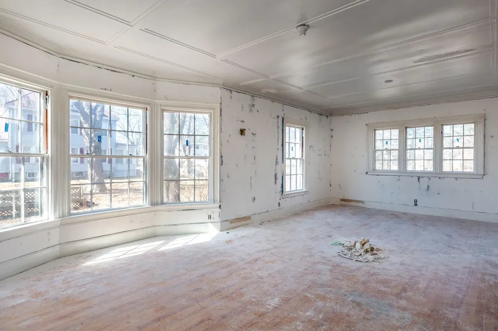 5 Choate Street Winslow ME 04901
