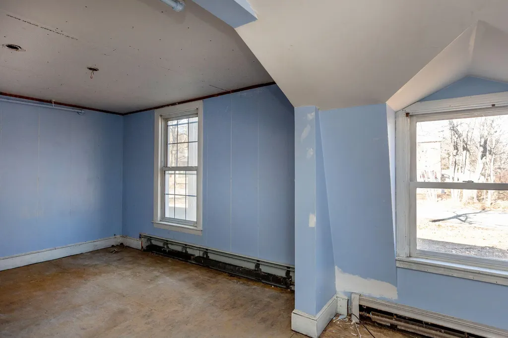 5 Choate Street Winslow ME 04901