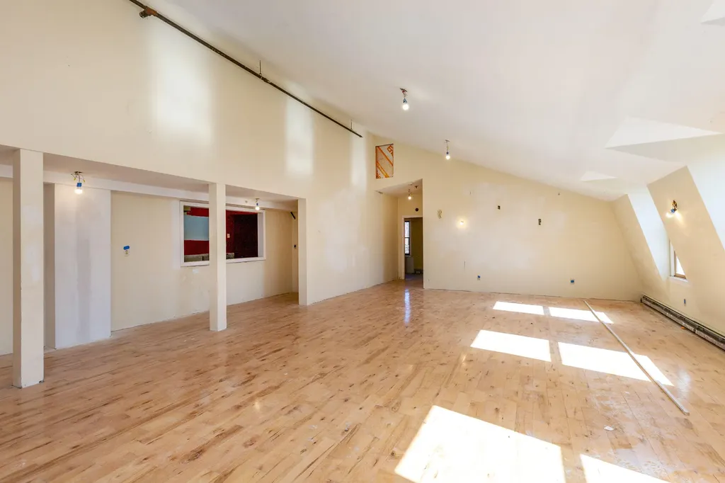 5 Choate Street Winslow ME 04901