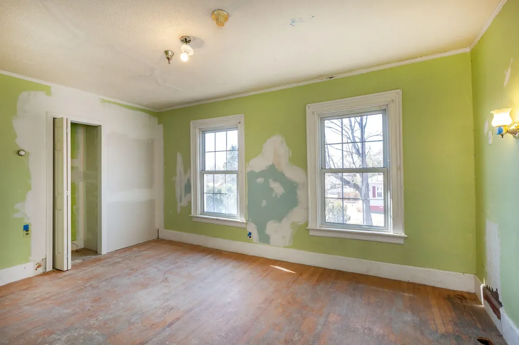 5 Choate Street Winslow ME 04901