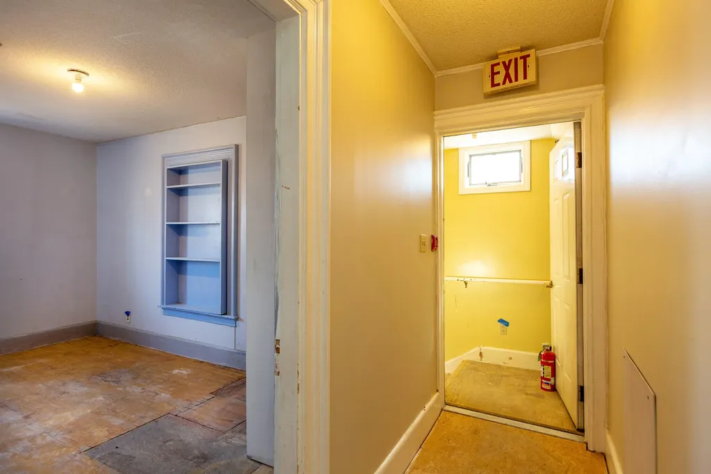 5 Choate Street Winslow ME 04901