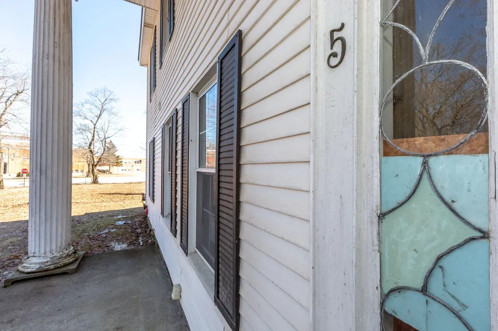 5 Choate Street Winslow ME 04901