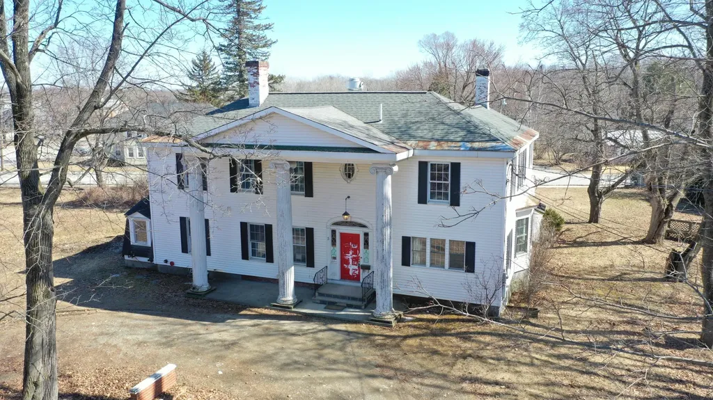 5 Choate Street Winslow ME 04901
