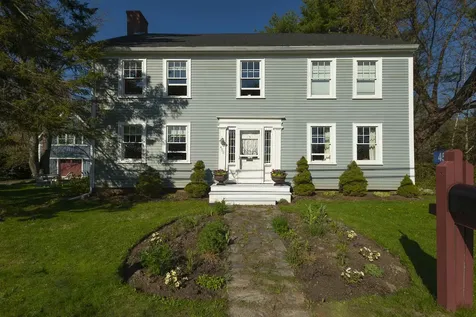 458 Camden Road Hope ME 04847