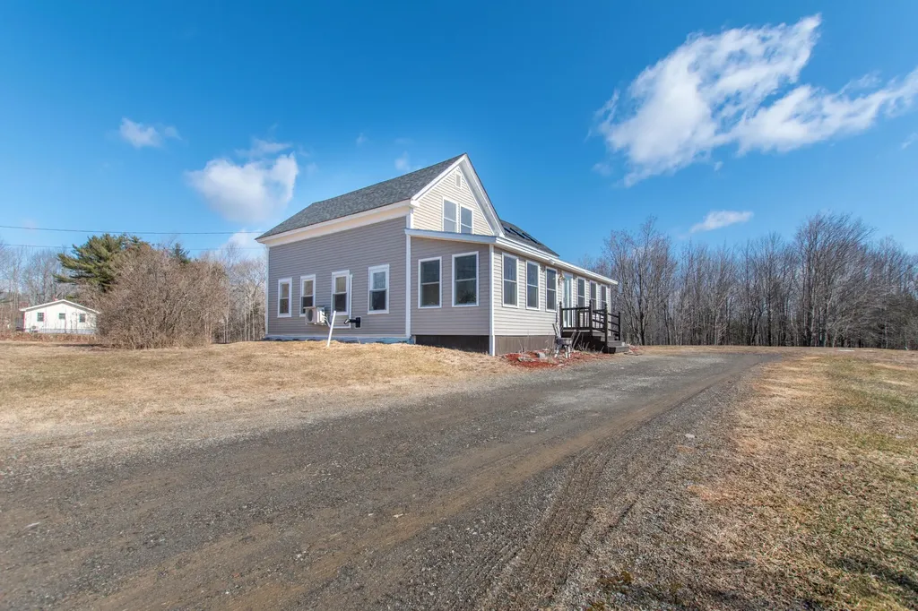 180 Kelley Road Orono ME 04473