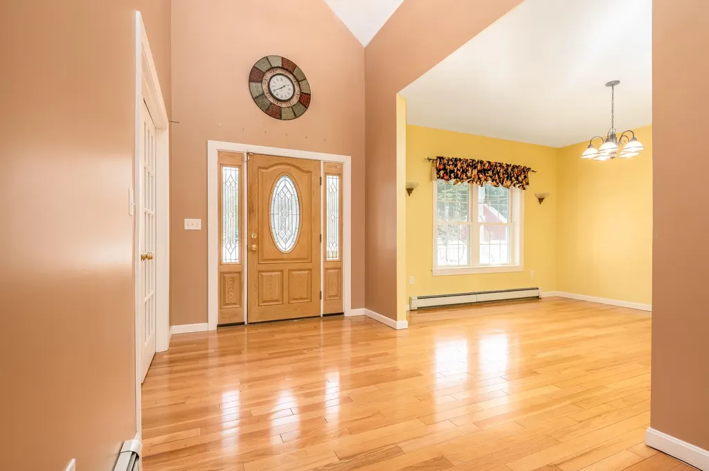 48 Waters Edge Drive Lewiston ME 04240