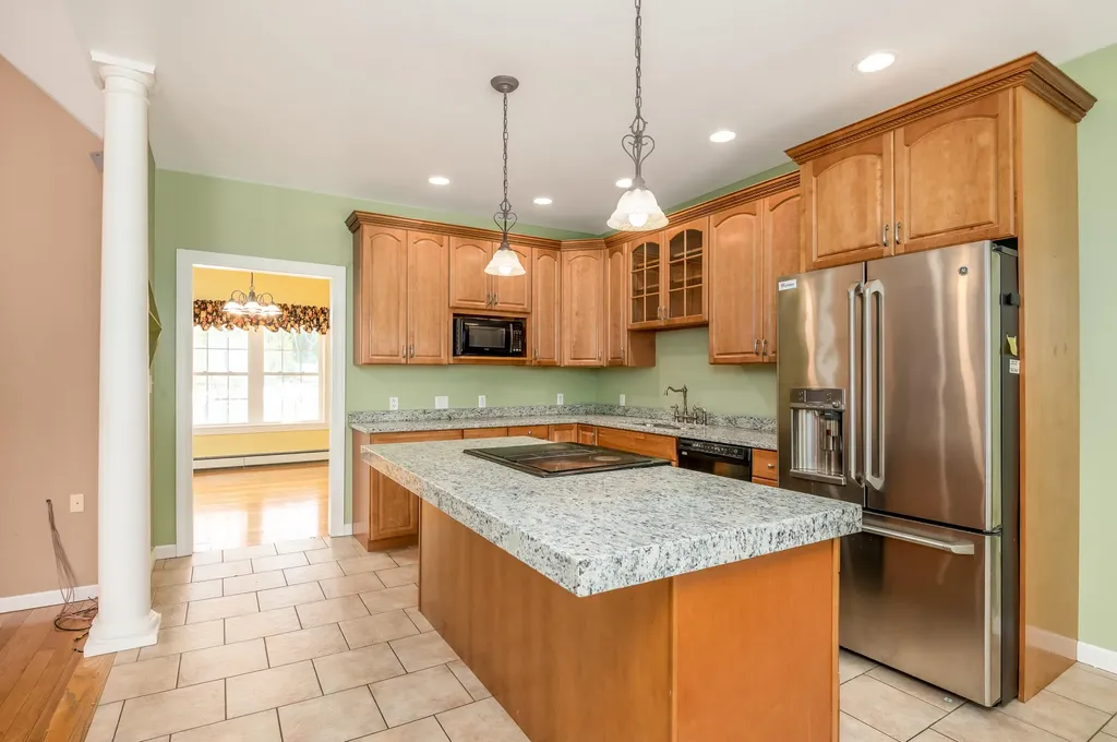 48 Waters Edge Drive Lewiston ME 04240