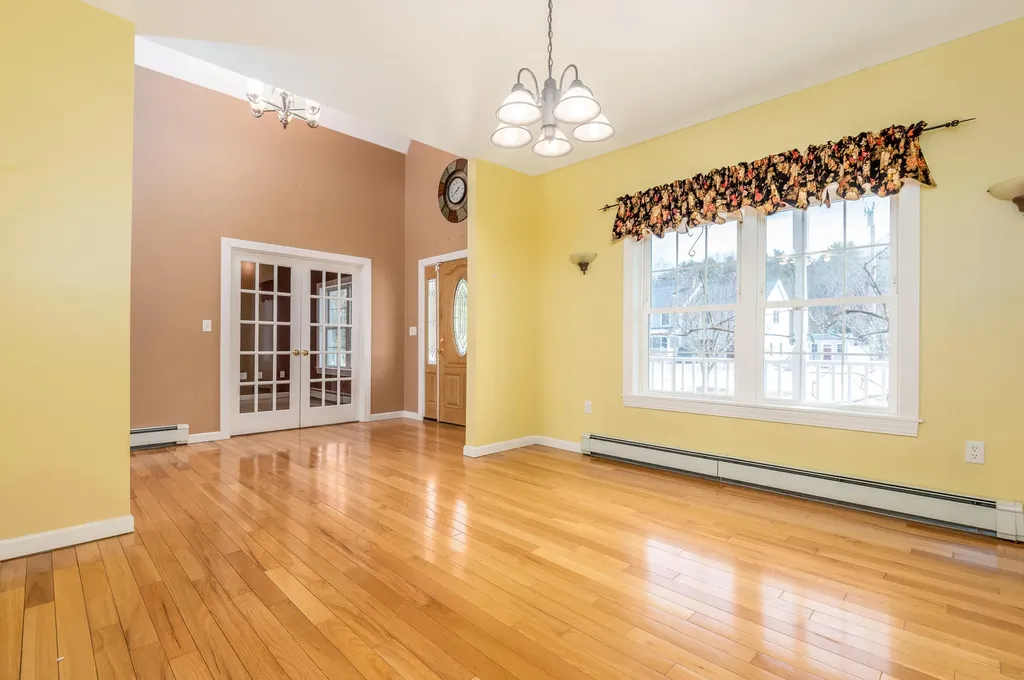 48 Waters Edge Drive Lewiston ME 04240