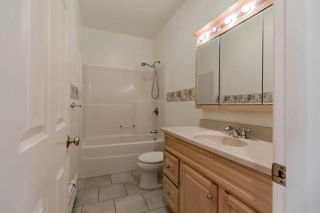 48 Waters Edge Drive Lewiston ME 04240