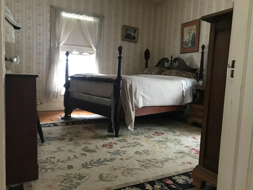 14 Water Street Gorham ME 04038