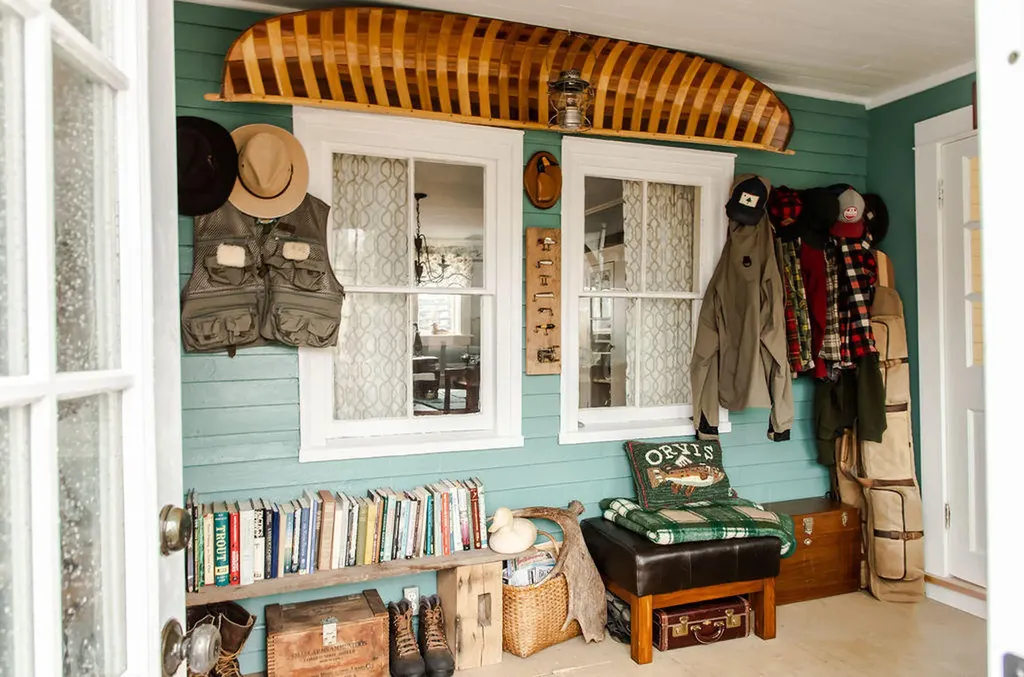 40 Parsonage Street Winterport ME 04496