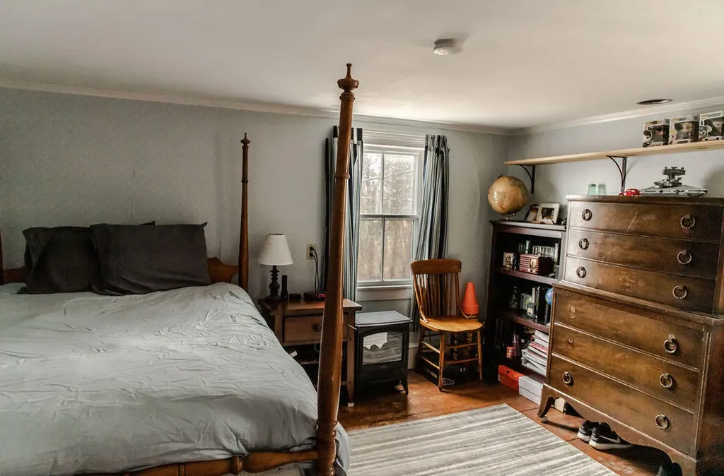 40 Parsonage Street Winterport ME 04496