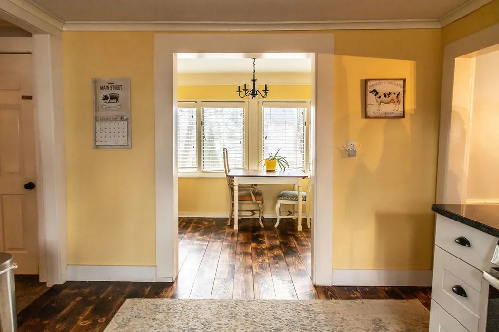 40 Parsonage Street Winterport ME 04496