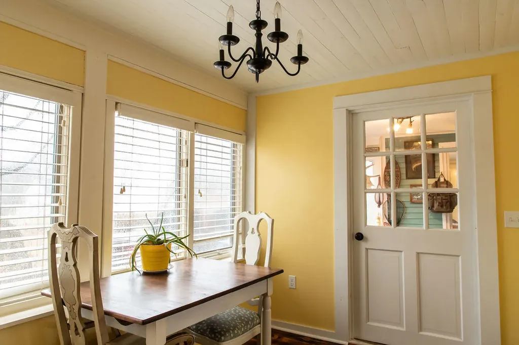 40 Parsonage Street Winterport ME 04496