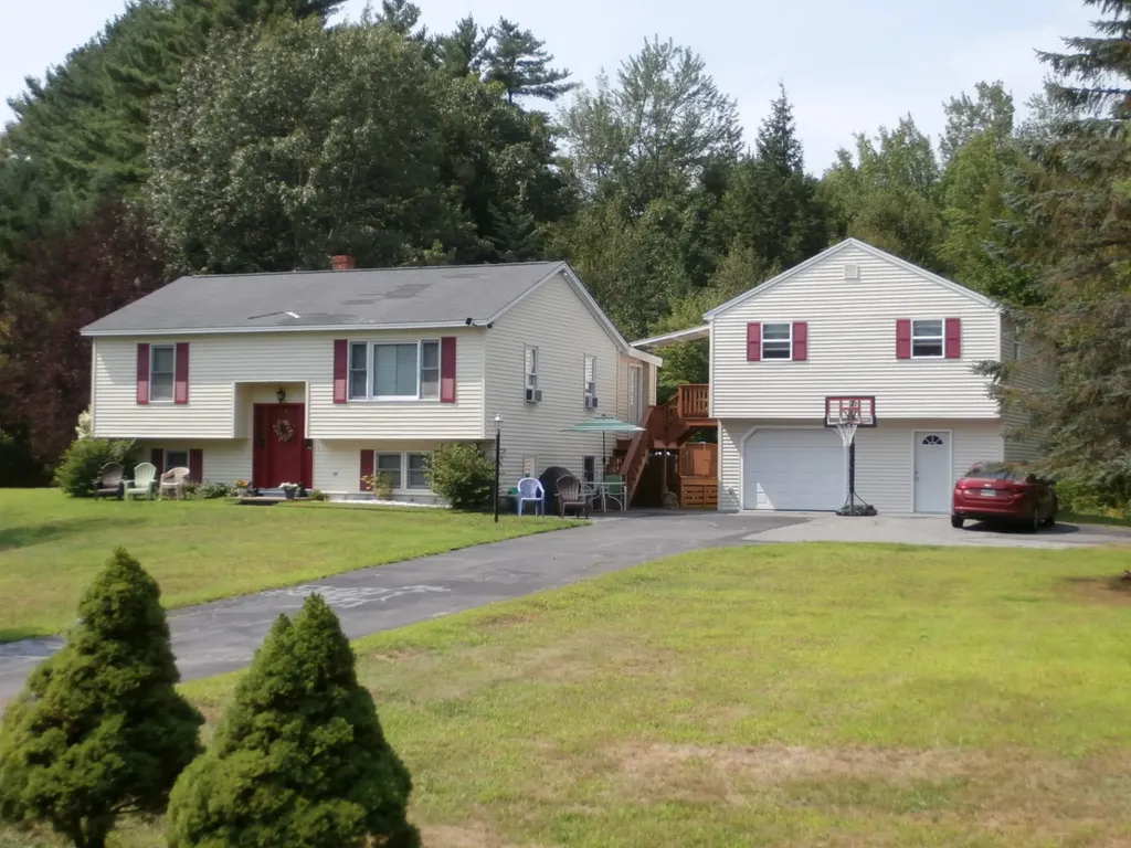 7 Paige Drive Gorham ME 04038