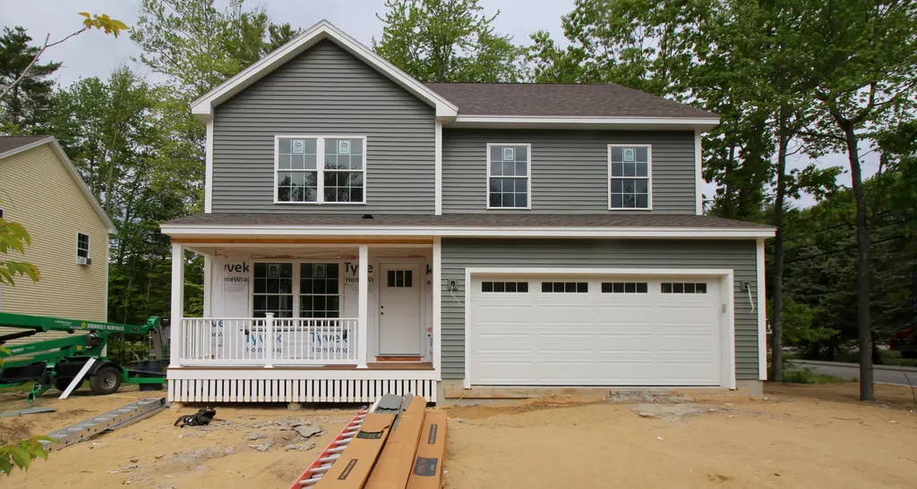 1 Baxter Lane Saco ME 04072