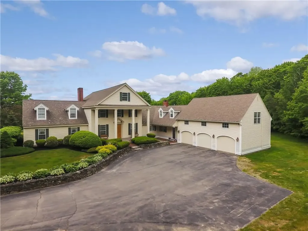 53 Main Street Readfield ME 04355