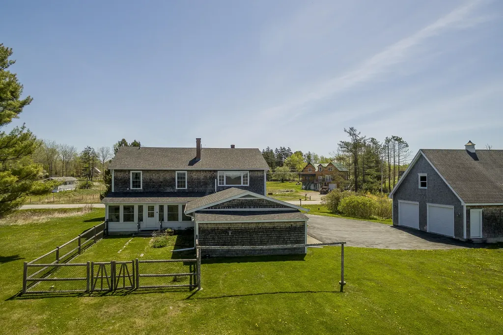 649 St George Road South Thomaston ME 04858