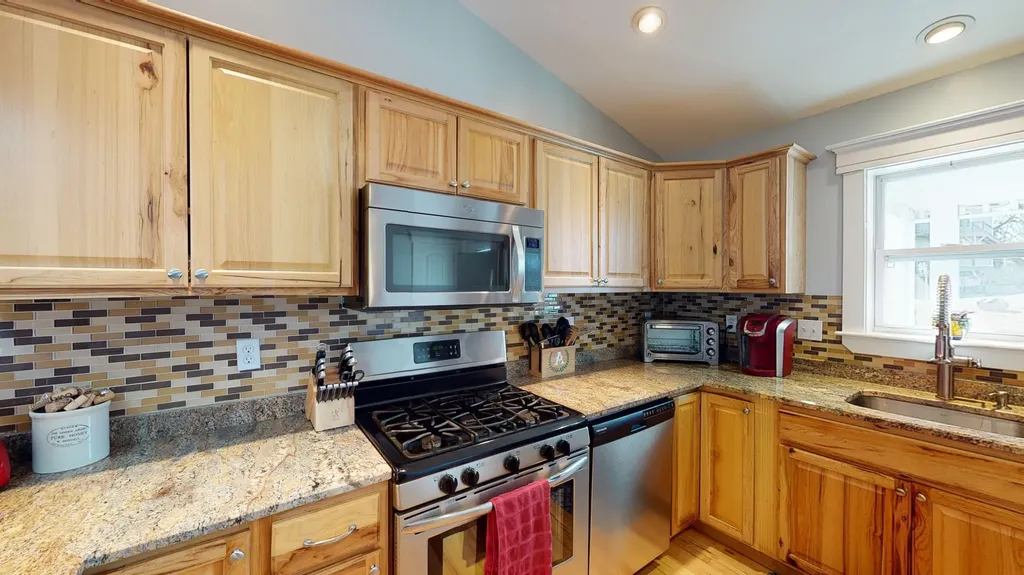 24 Cabana Drive Rockport ME 04856