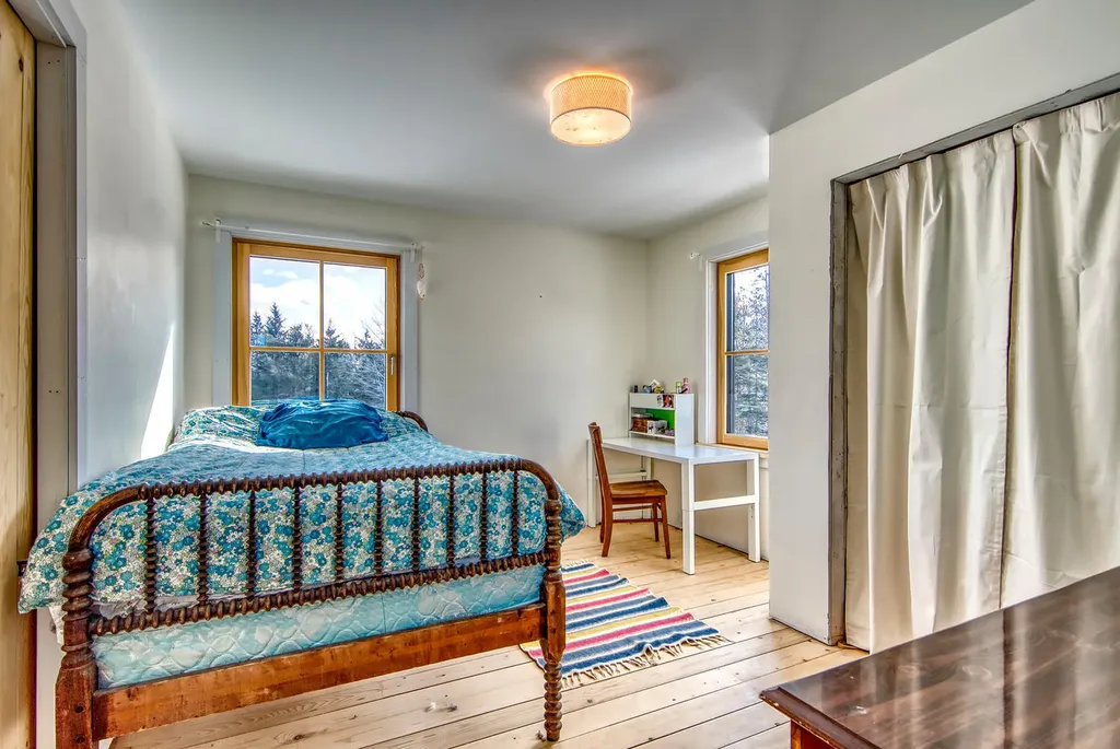 33 Long Farm Road Blue Hill ME 04614