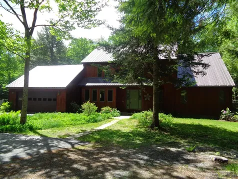 470 Poplar Street Millinocket ME 04462