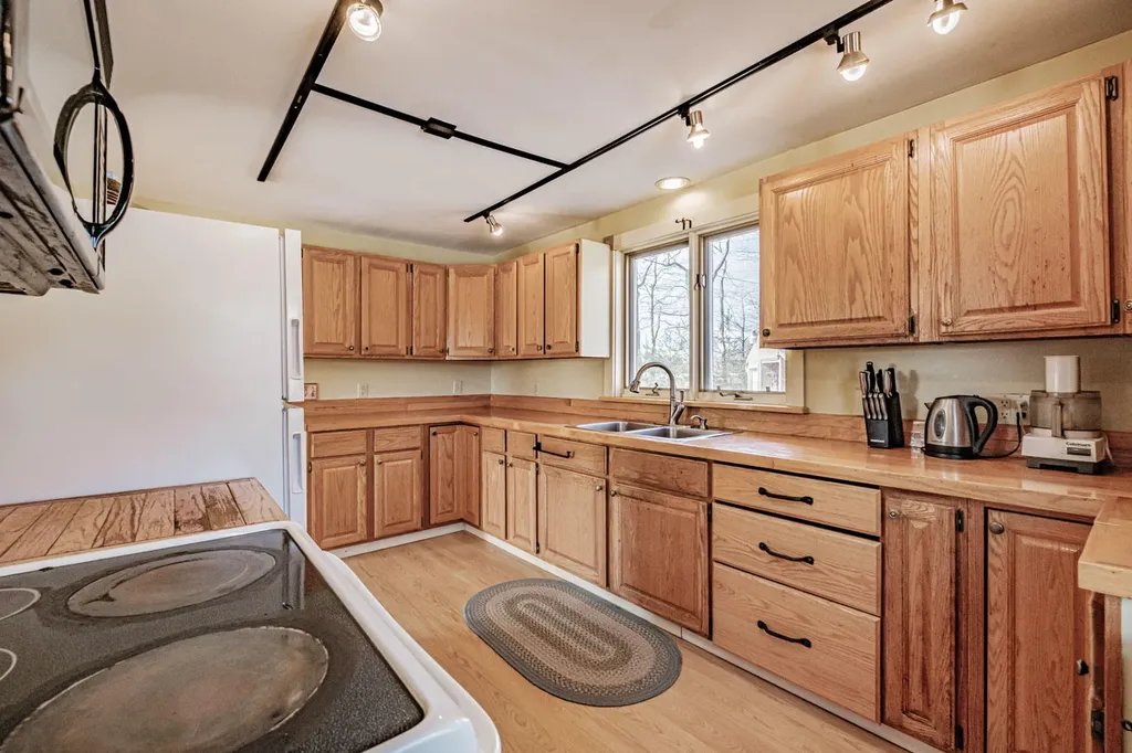 229 Choate Road Montville ME 04941