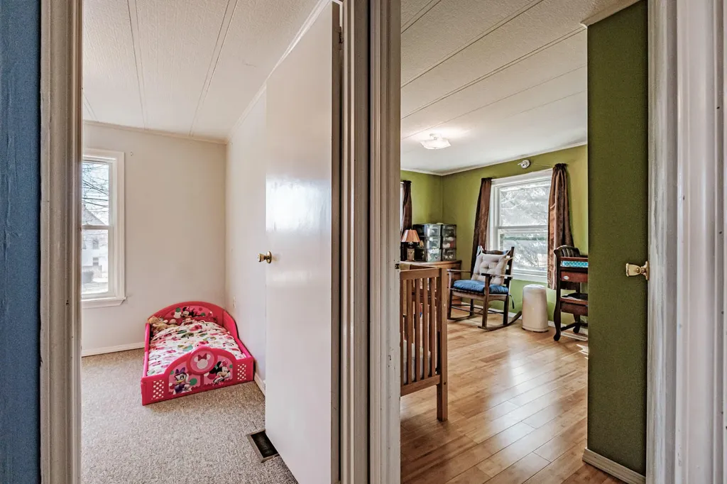 81 Hyler Street Thomaston ME 04861