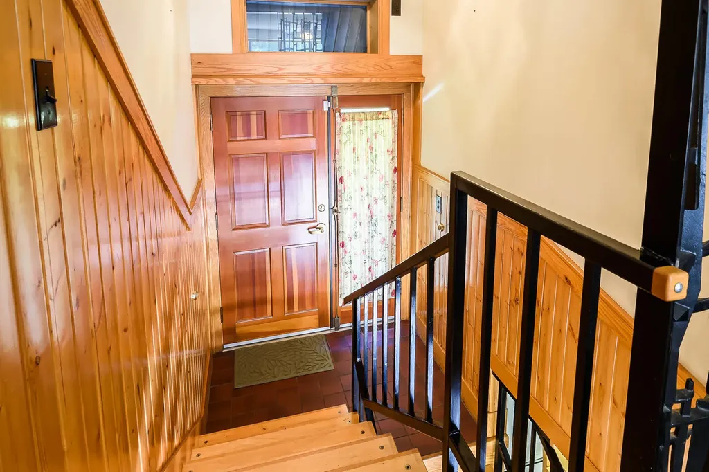 27 Scotts Drive Buxton ME 04093